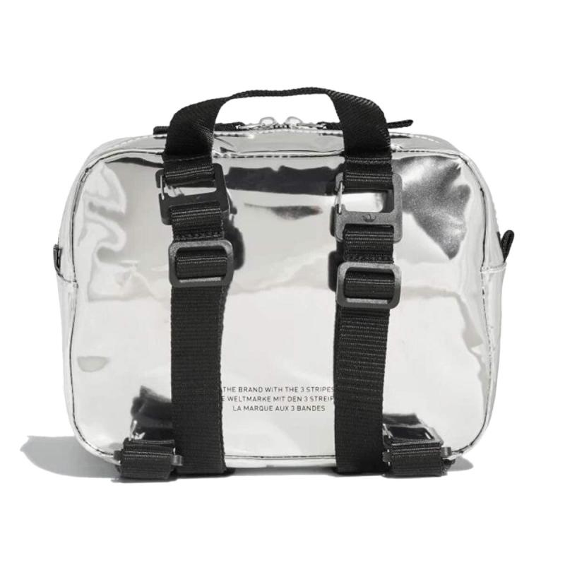 mini airliner adidas