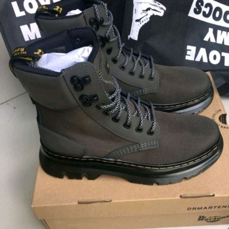 Dr martens uitverkoop 39 online
