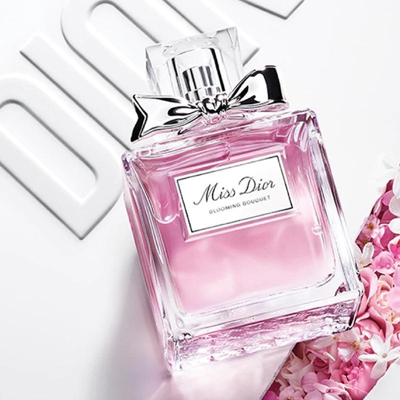 christian dior blooming bouquet