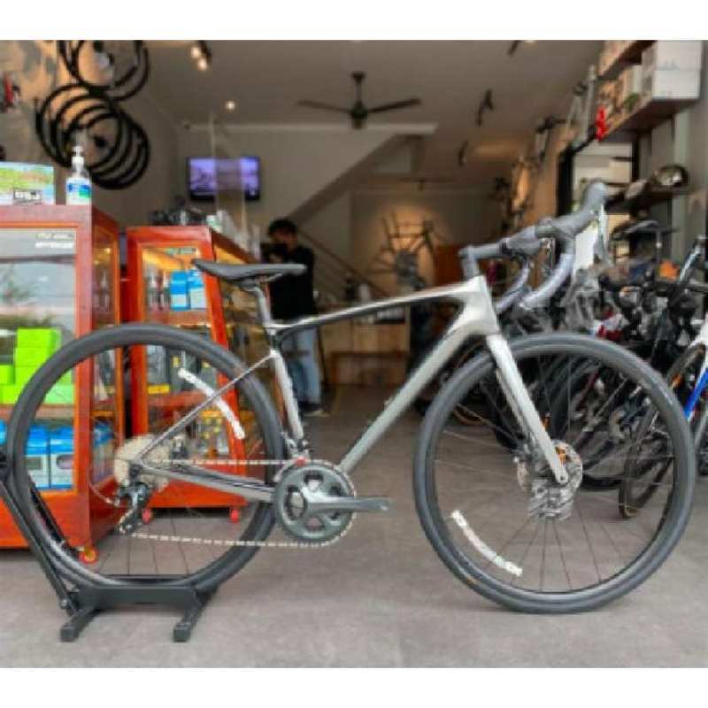 Harga shop giant defy