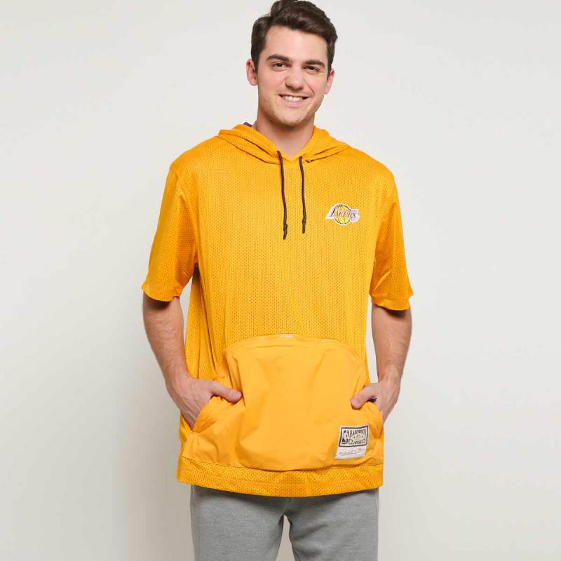 T-Shirt Hoodie Pria 