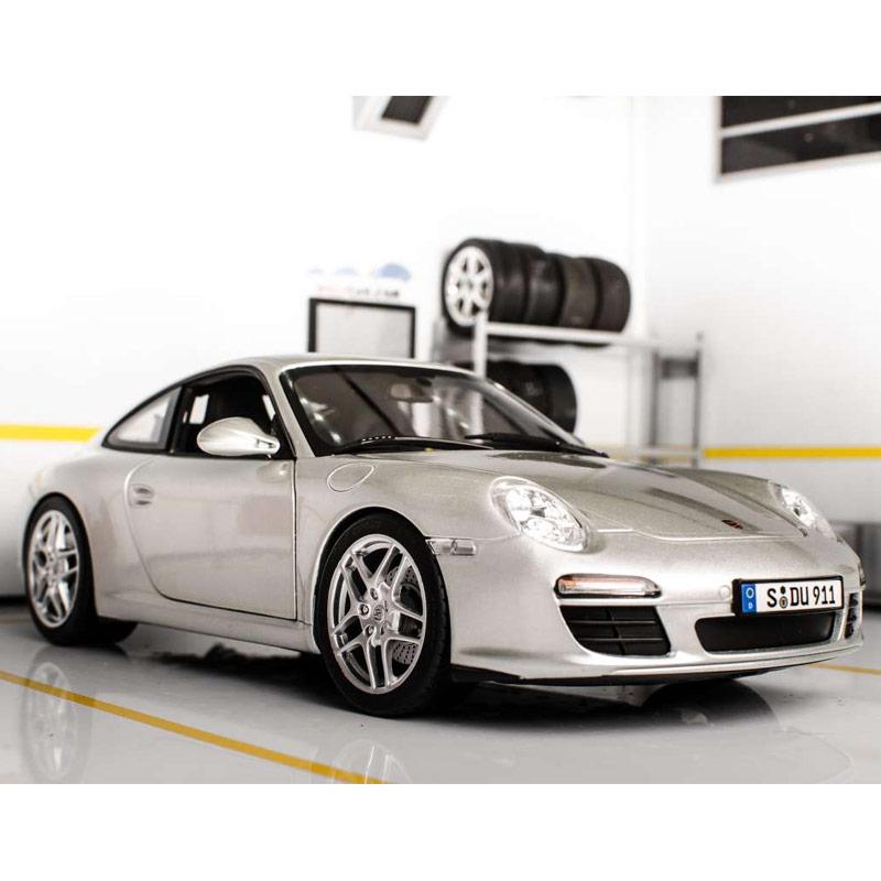 Jual Minichamps Porsche 911 Carrera Diecast 1 18 Online Desember 2020 Blibli