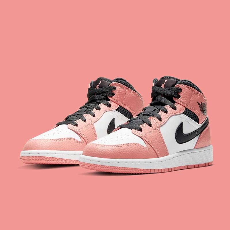 Jual Nike Air Jordan 1 Mid Pink Quartz Gs Sepatu Sneakers Wanita 555112 603 Online Oktober 2020 Blibli Com