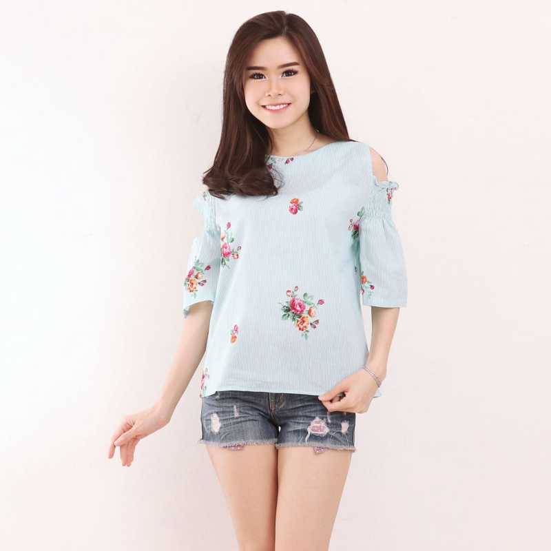 Atasan Sabrina Blouse Wanita Motif Bunga Pastel Yuuna Blouse Terbaru Agustus 2021 Harga Murah Kualitas Terjamin Blibli