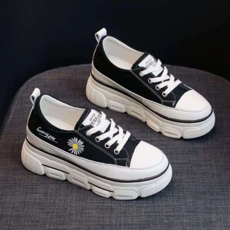 Sepatu Hak Platform Wanita 6 cm Lebih Tinggi Sepatu Kasual Tren Street Fashion Korea