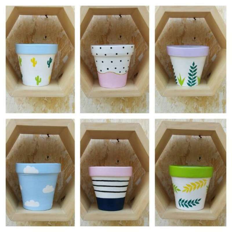 Jual Grosir Dan Ecer Pot Tanaman 8 Cm Terakota Lukis Gerabah Vas Kaktus Sukulent Hiasan Dinding Kamar Rumah Pot Bunga Vas Bunga Pot Tanah Liat Pot Mini Online April 2021 Blibli