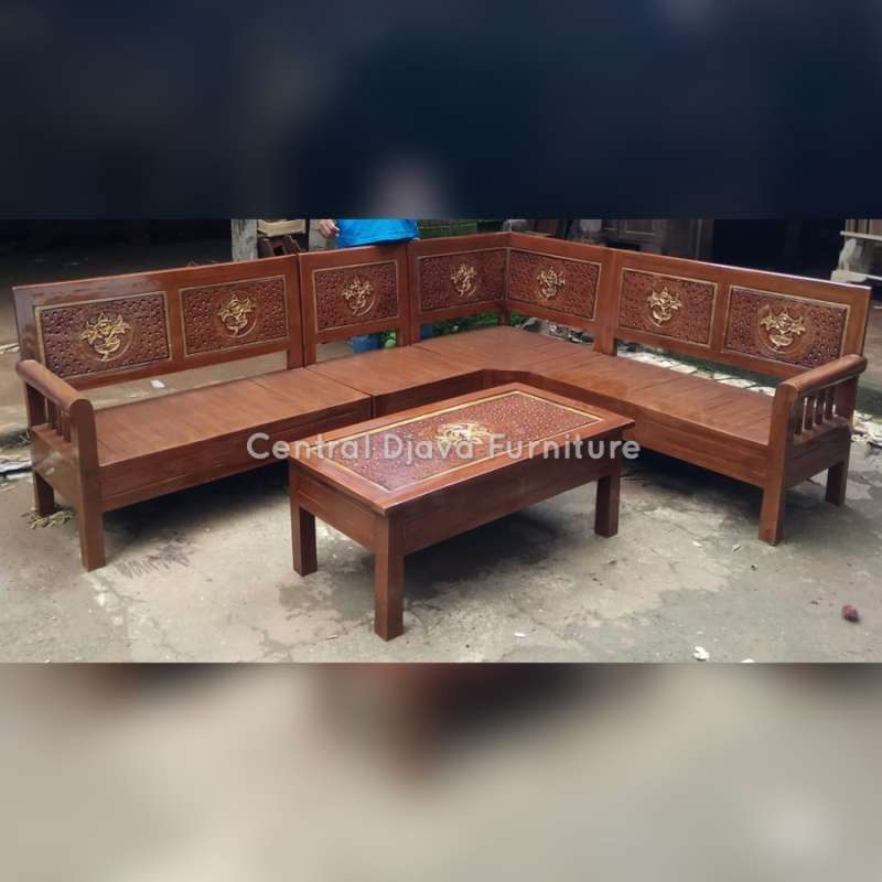Jual Kursi Meja Tamu Sudut Ukir Kayu Jati Minimalis Ukiran Bunga Jepara Online April 2021 Blibli Kursi ini juga dilengkapi meja yang membuat ruang tamu terkesan hangat dan homey. kursi meja tamu sudut ukir kayu jati minimalis ukiran bunga jepara