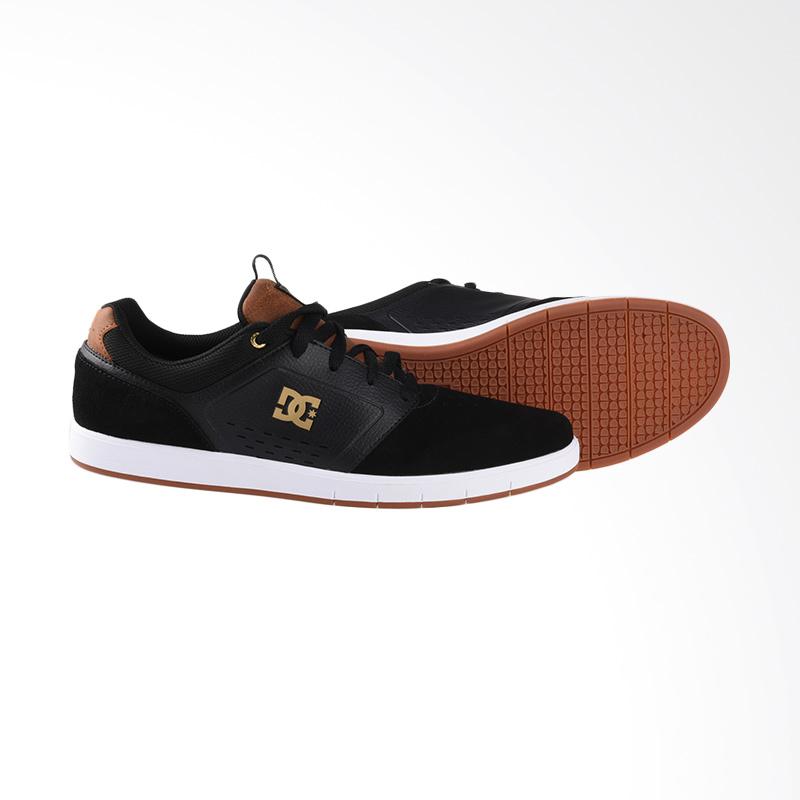 dc brown shoes