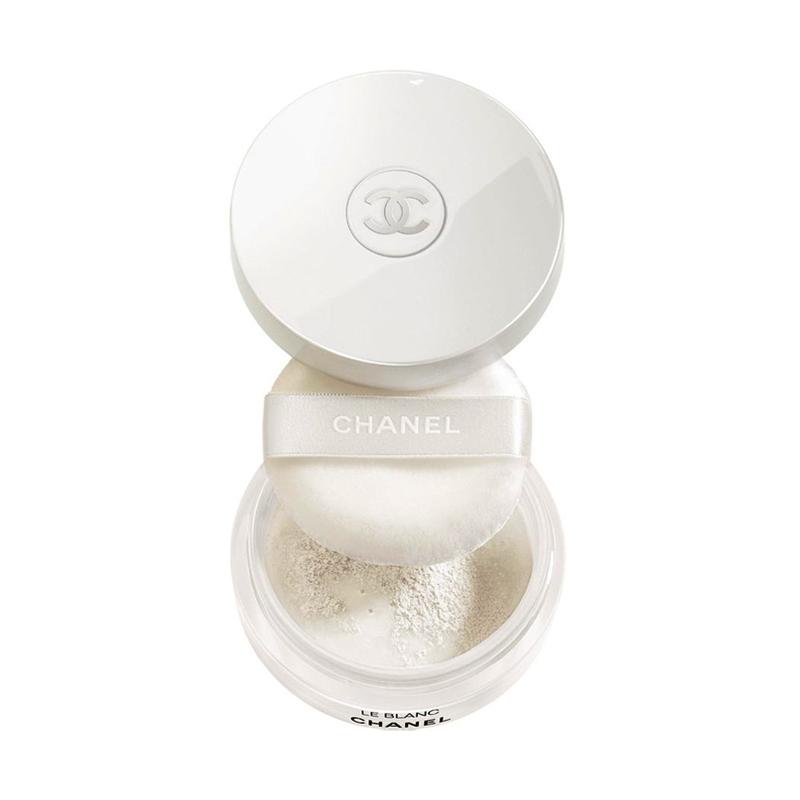 Chanel Le Blanc Pearl Light Brightening Loose Powder In 10 Cristalline