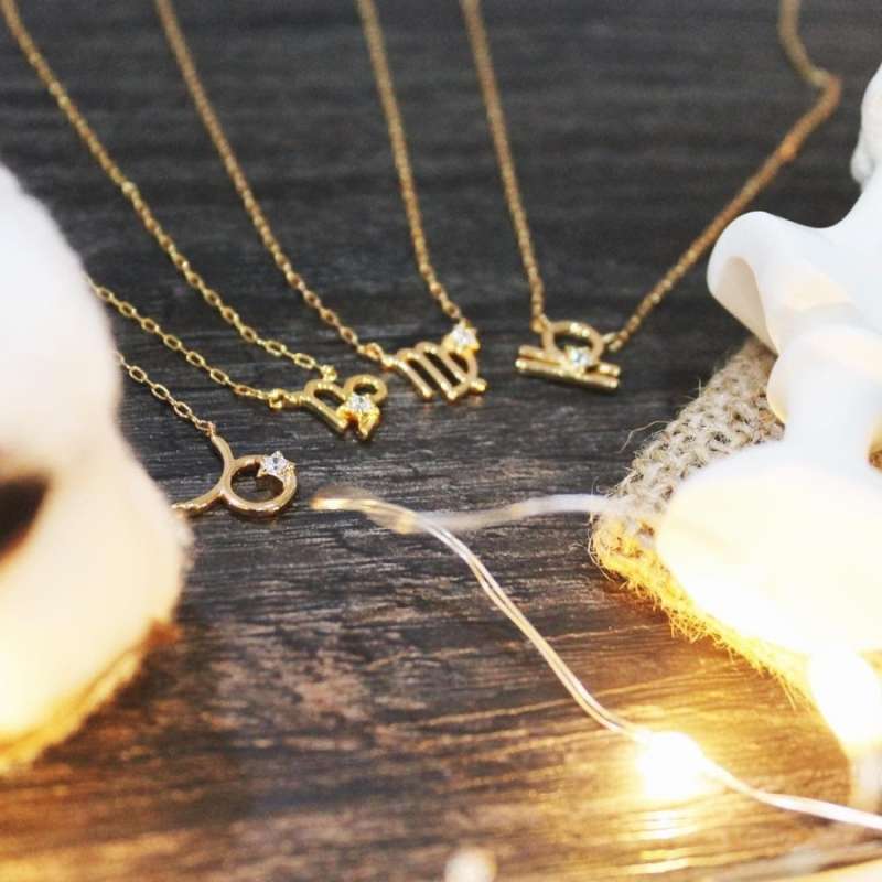 Star Sign Necklace (925 Sterling Silver 