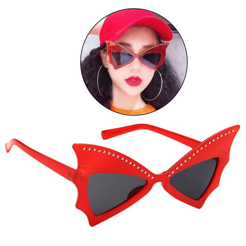 red sunglasses 2019