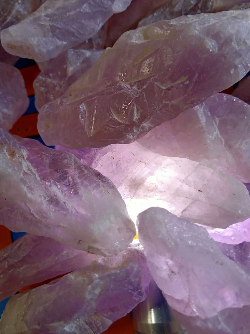 Promo 1/2 KG Natural Kecubung Ungu / Amethyst / Bungur / Anggur ( Rough / Bahan  Batu Permata asli Solok Selatan ) Diskon 5% di Seller Allen-Shop - Purus,  Kota Padang | Blibli