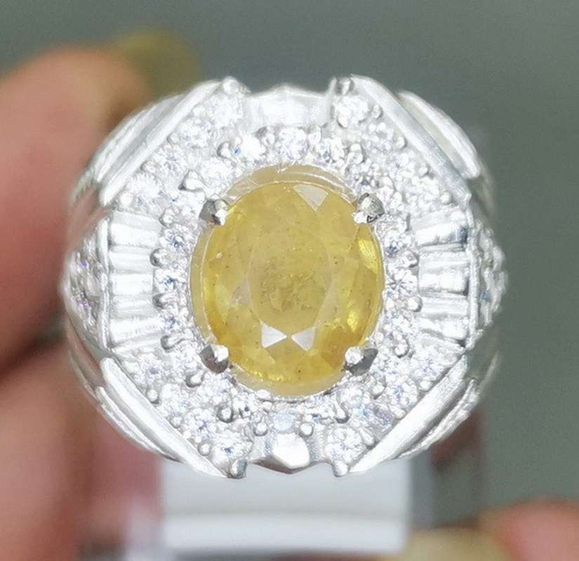 Harga batu yellow sapphire hot sale