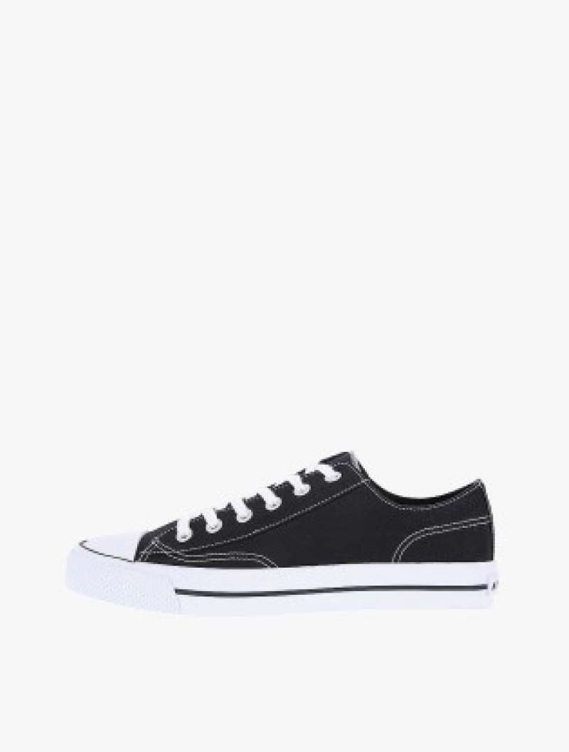 primark black plimsolls