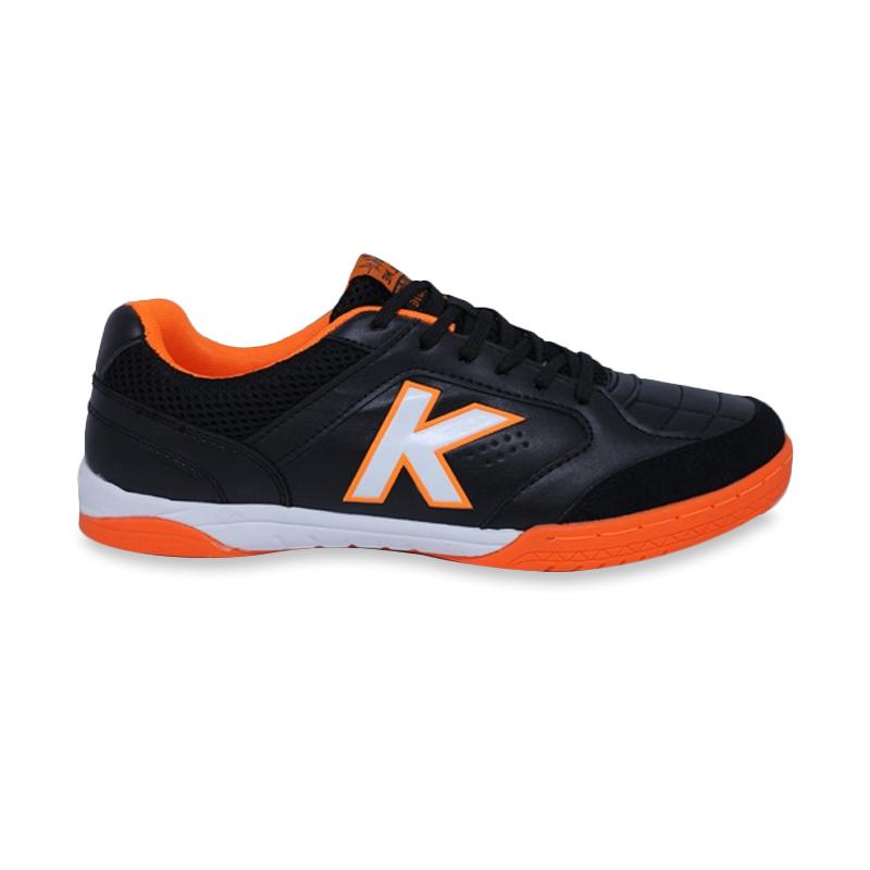 Sepatu futsal kelme 2025