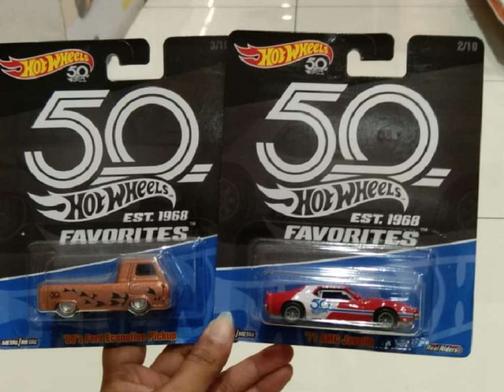 Hot wheels est 1968 favorites hotsell