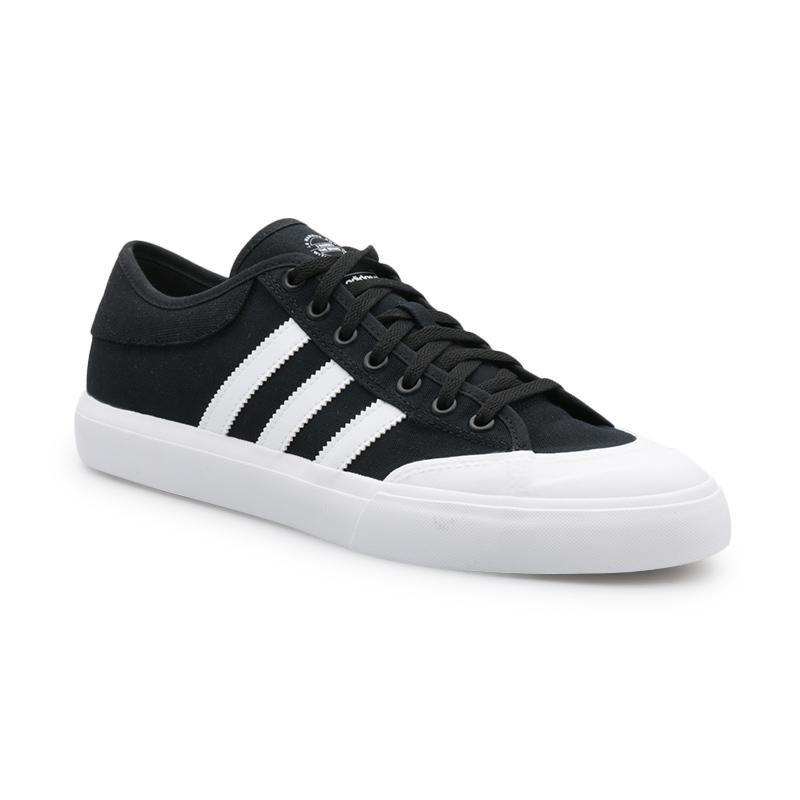 adidas matchcourt f37383