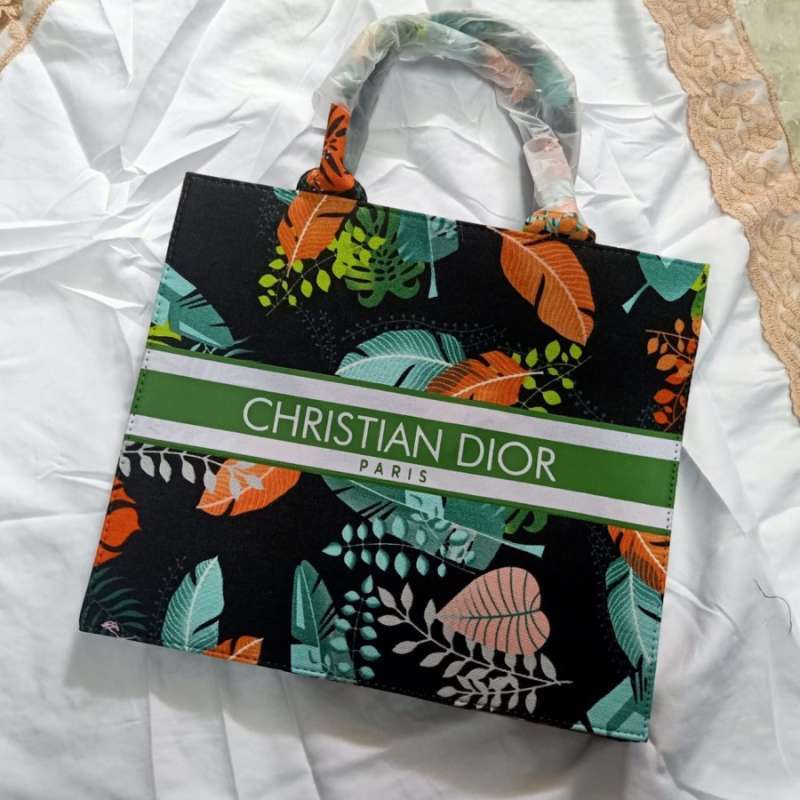 Tas dior kanvas clearance