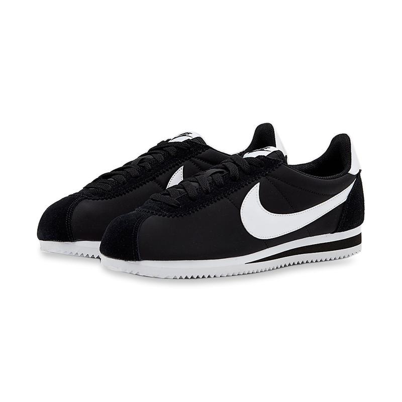 Jual NIKE Classic Cortez Nylon Sepatu 