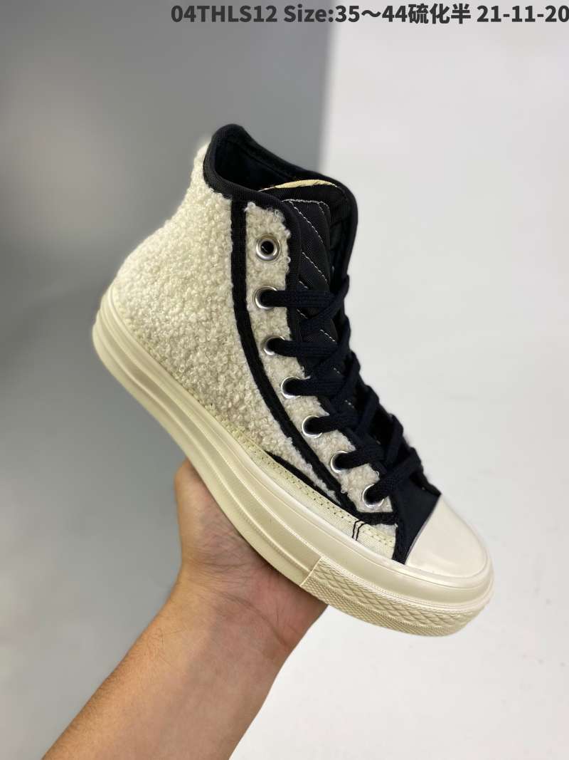 white winter converse