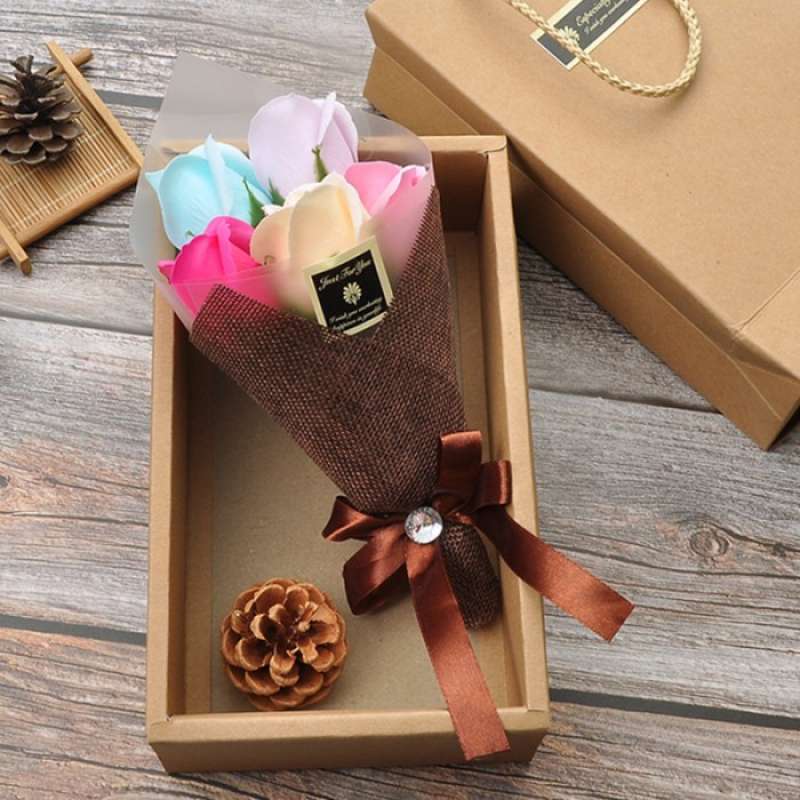 rose gift box near me