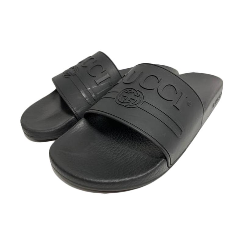 Pursuit logo best sale slide sandal gucci