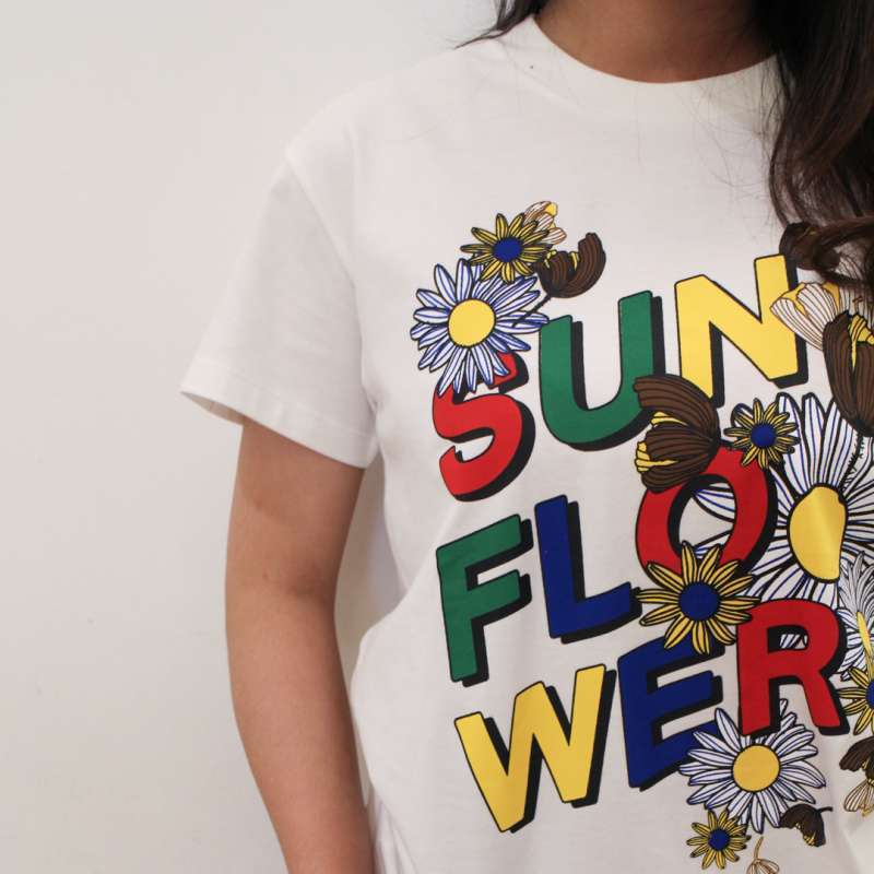 Jual Lovestruck Kaos Oversized Wanita 