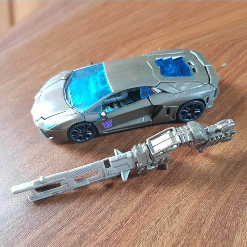 Jual Lockdown Deluxe Class Aoe Transformers Loose Online Oktober 2020 Blibli Com