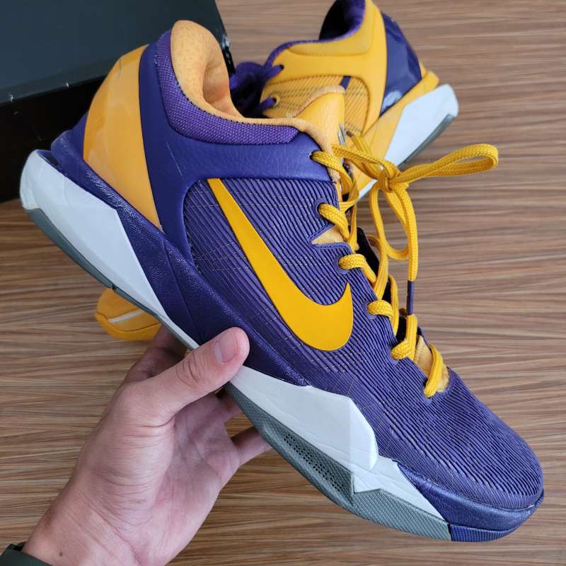 Kobe yin yang online