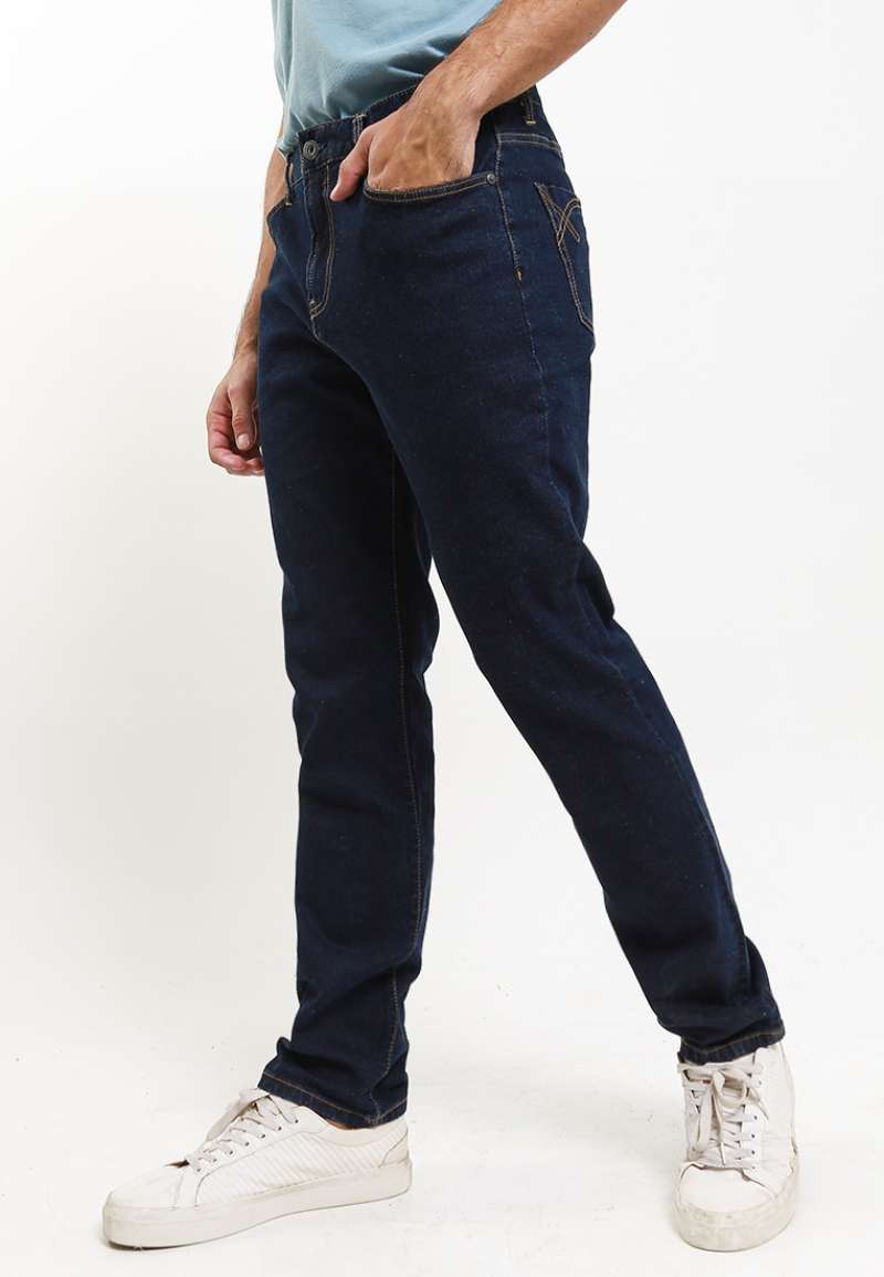 Giordano jeans shop