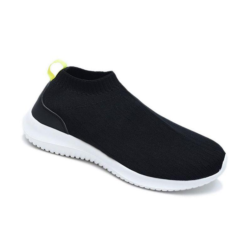 airwalk black slip on shoes