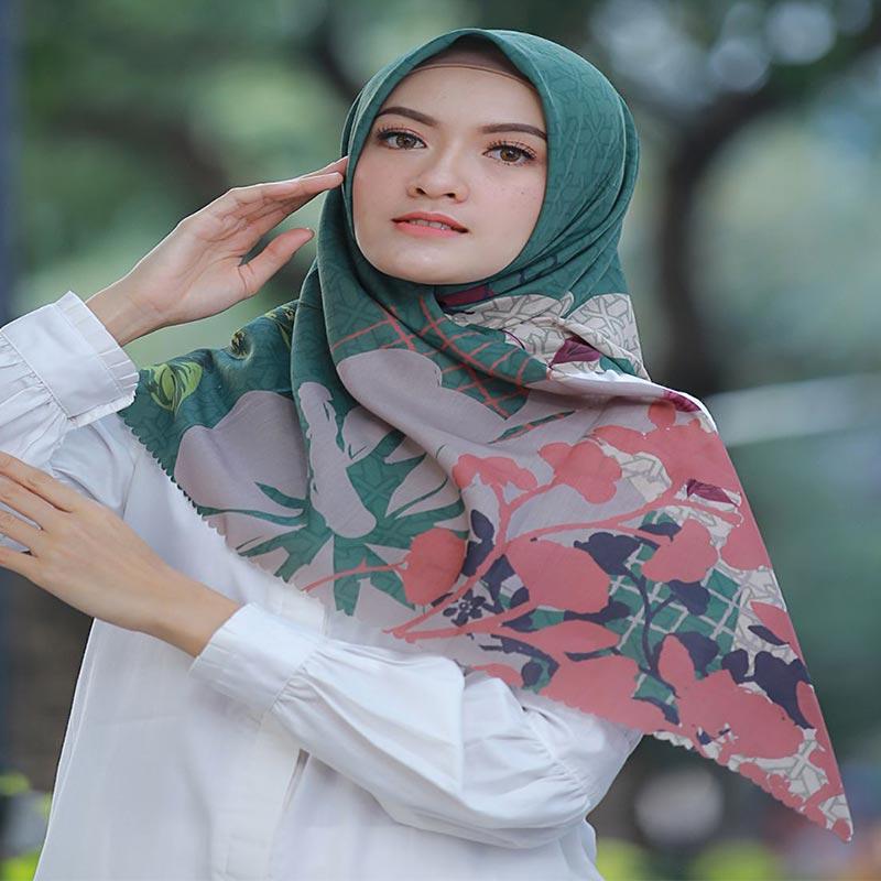 Novella scarf sales