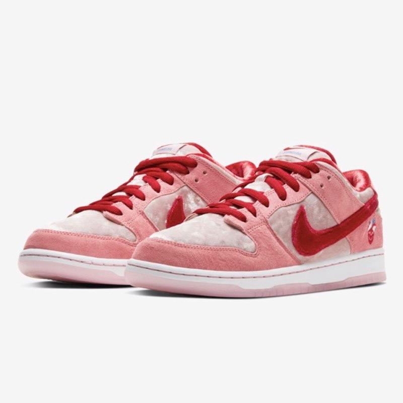 Jual NIKE SB Dunk Low Strangelove Sepatu Sneakers Pria Pink 9 di