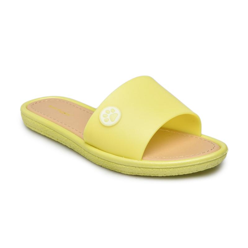 yellow flipflop