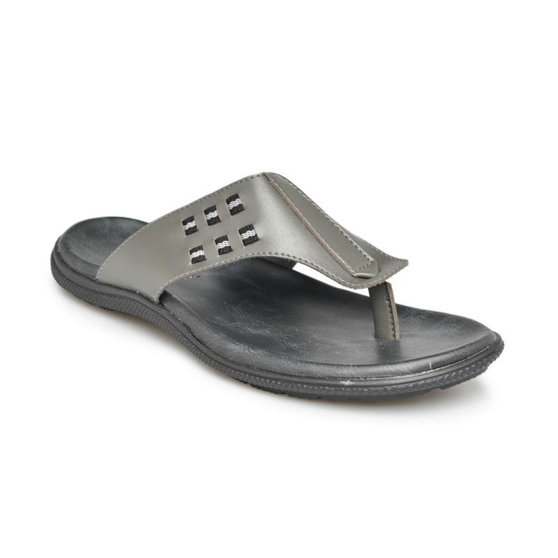 Jual Yongki Komaladi Kian Sandal Pria Grey Kb4101l Online September 2020 Blibli Com