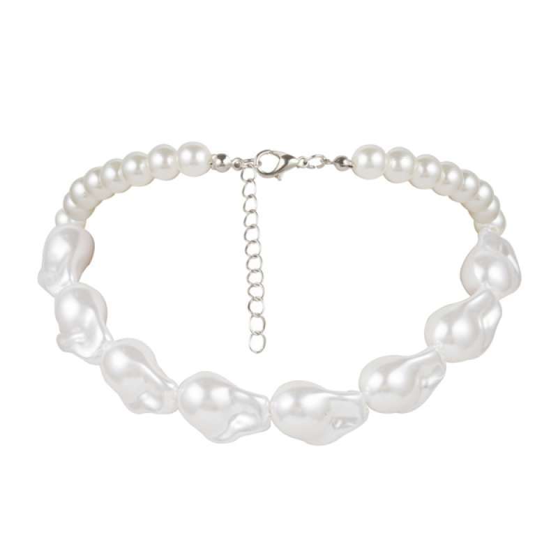 Faux Pearl Necklace 