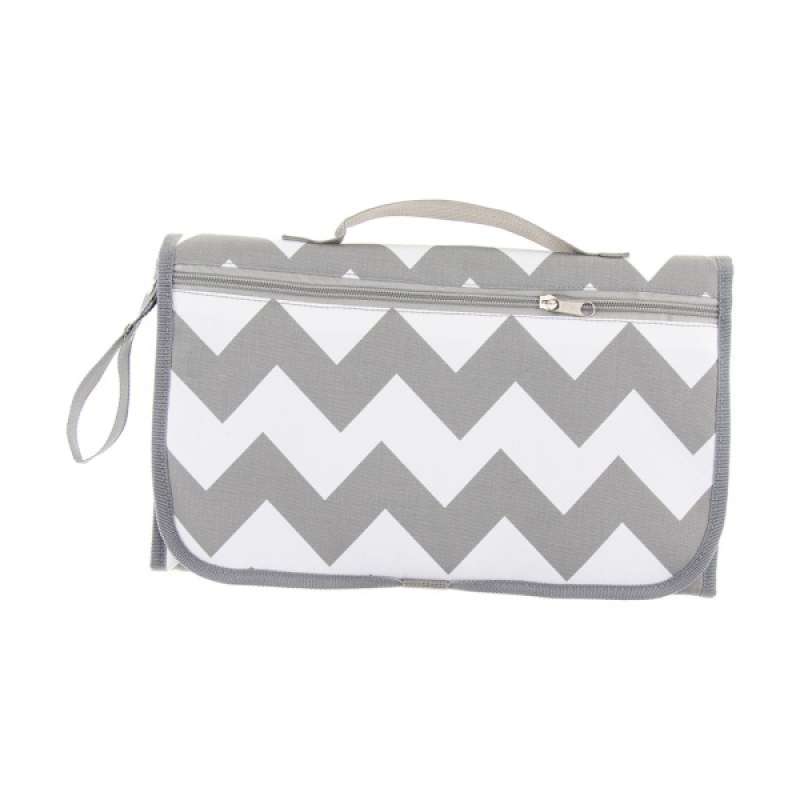 changing bag with mat