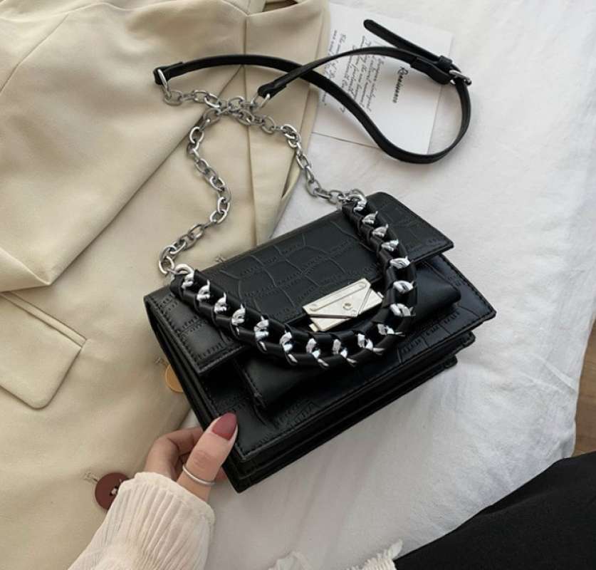 Tas model 2025 sling bag