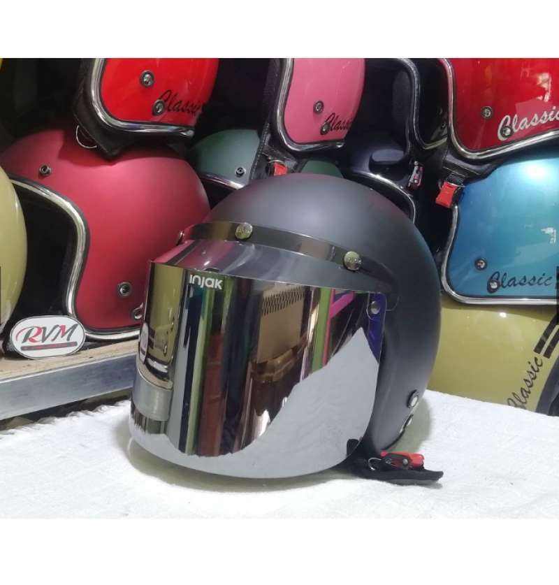 Harga Helm Bogo Kaca Datar Daftar Lengkap Harga Helm Bogo November 2020 Otosia Com Helm Bogo Ini Dibuat Dengan Bahan Jenis Abs Yang Kuat Selain Itu Juga Nyaman Untuk Digunakan