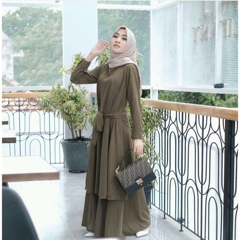 Dress muslimah hot sale simple elegan