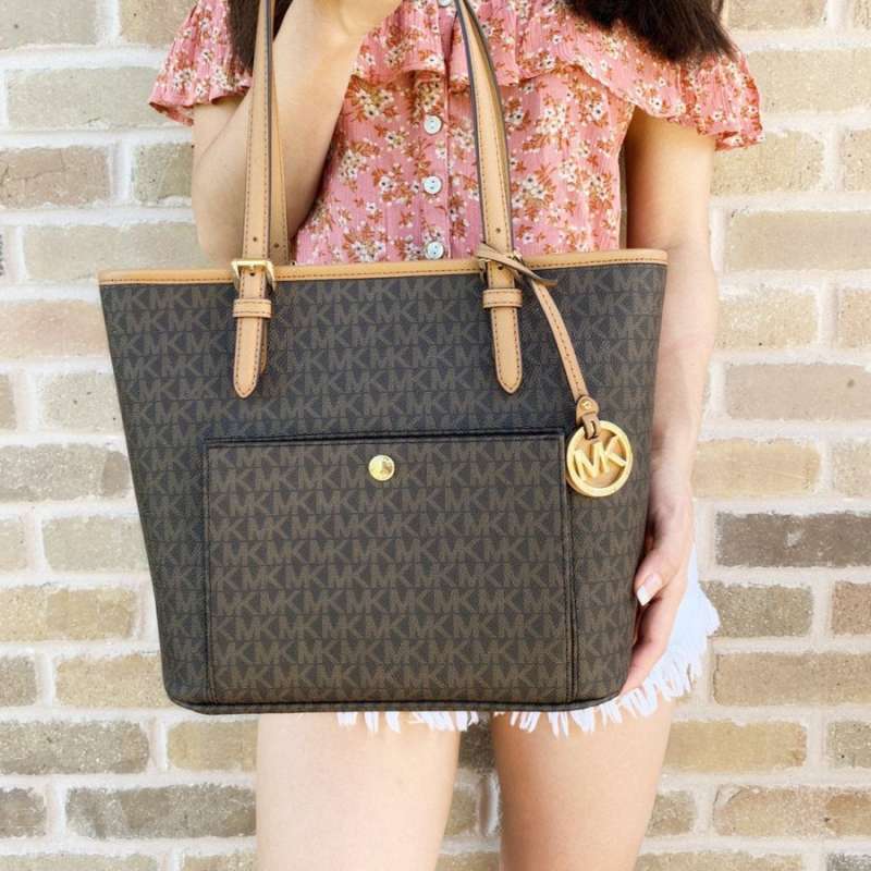 MICHAEL KORS Jet Set Snap Pocket Tote 