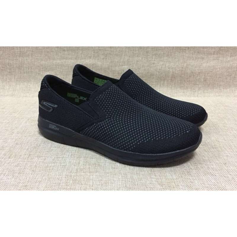 sepatu slip on skechers