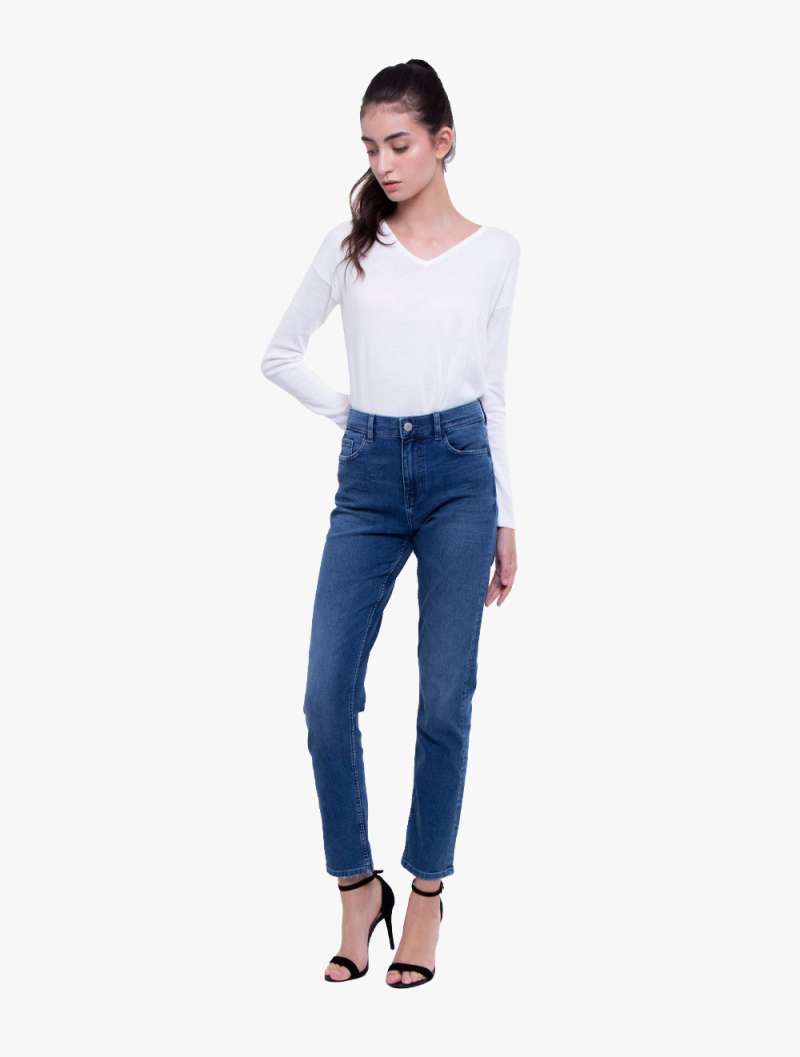Lily Slim Leg Jeans 