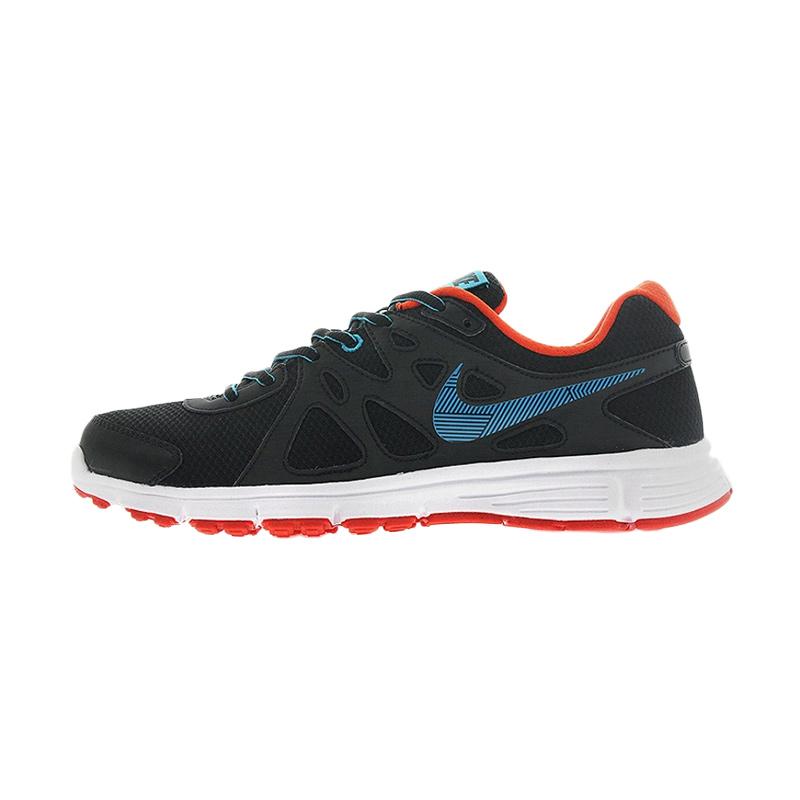 nike revolution 2 flat feed