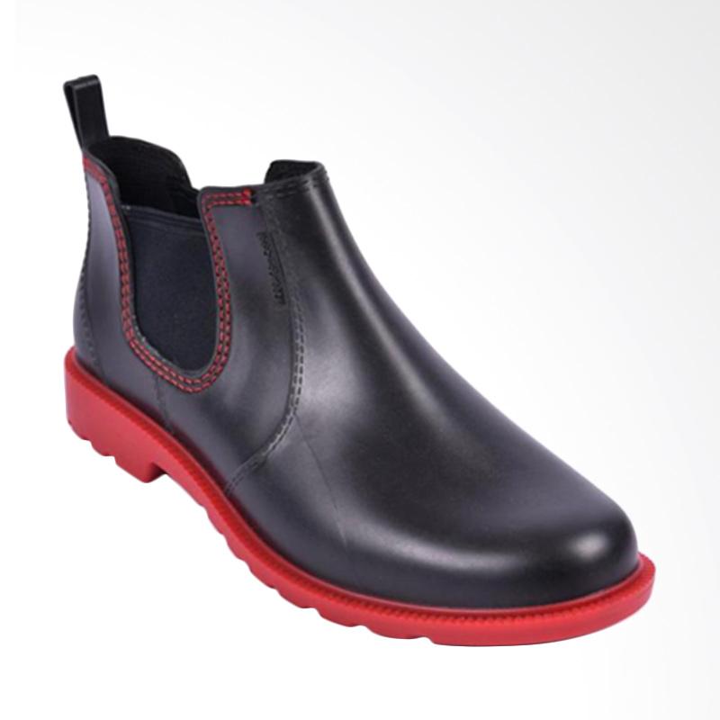 black boots for work