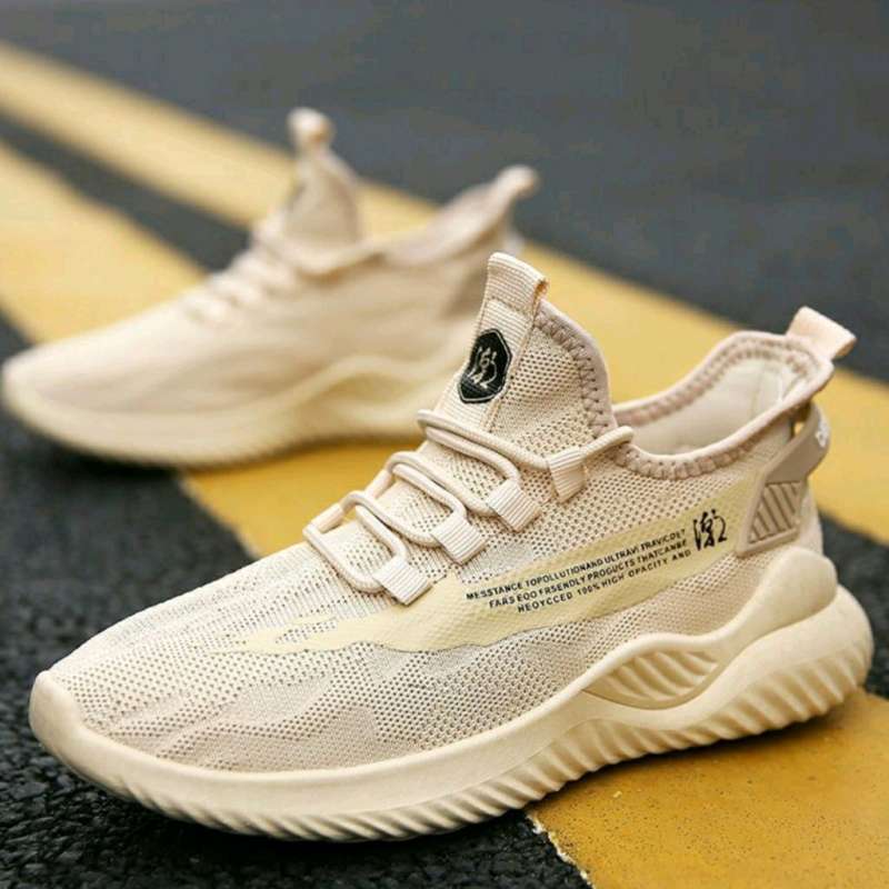 Sepatu sneakers running clearance