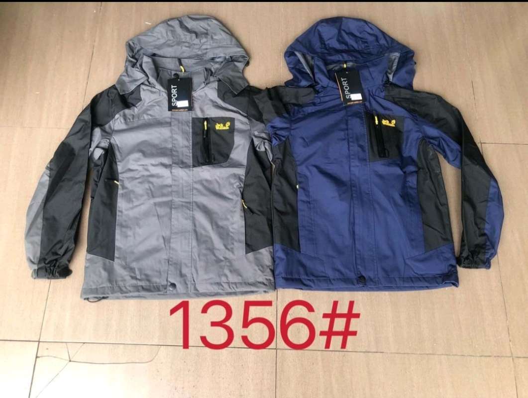 Jaket cheap jack wolfskin
