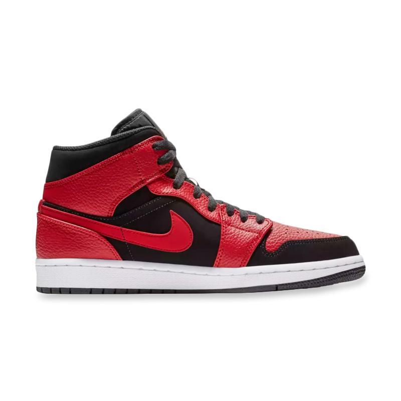 harga air jordan 1 mid