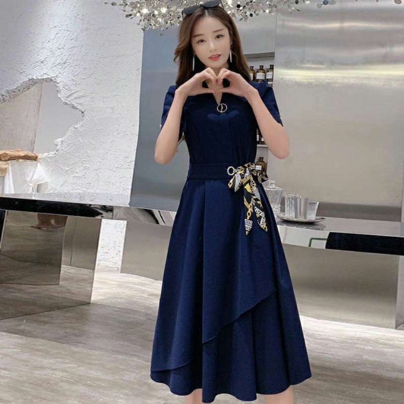Dress berlengan 2025