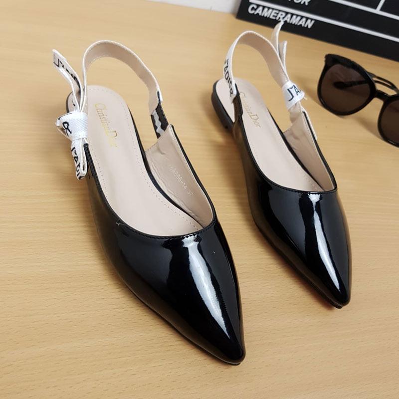 Jual Christian Dior 666 Flat Shoes Wanita Online Oktober 2020 Blibli Com